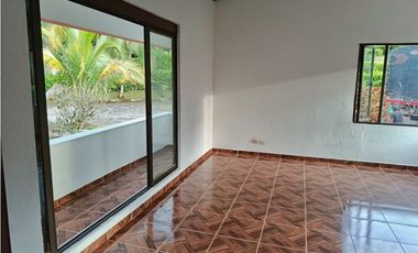 MAAT vende Casa cojunto campestre-Villeta 3.058m2 $1.300Millones