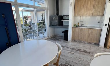 VENTA DEPTO 2 AMB + DEPENDENCIA PERMUTA CASEROS