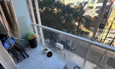 VENTA DEPTO 2 AMB + DEPENDENCIA PERMUTA CASEROS