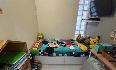VENTA DEPTO 2 AMB + DEPENDENCIA PERMUTA CASEROS