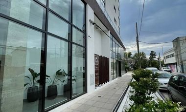 VENTA COCHERA EN HURLINGHAM
