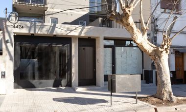 VENTA LOCAL A ESTRENAR EN CASEROS CENTRO FINANCIA