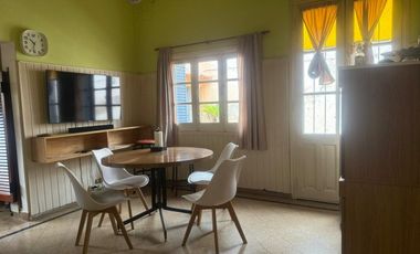 CASA EN VENTA EN 9 DE JULIO CON PILETA