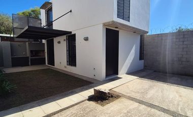DUPLEX 2 DORMITORIOS HOUSING CUESTA COLORADA