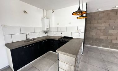 DUPLEX 2 DORMITORIOS HOUSING CUESTA COLORADA