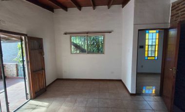PH EN ALQUILER 1 DORM COCHERA ZONA NORTE