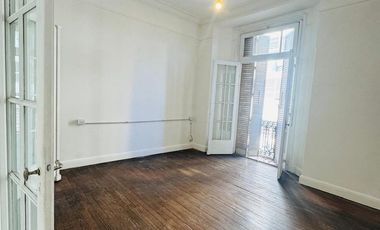 VENTA OFICINA CENTRO EDIFICIO MINETTI SEGURIDAD