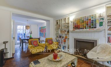 Casa Inglesa en venta a pasos de plaza Inés de Suárez