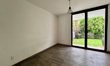 Casa en Renta - Privada en Parques de la Herradura