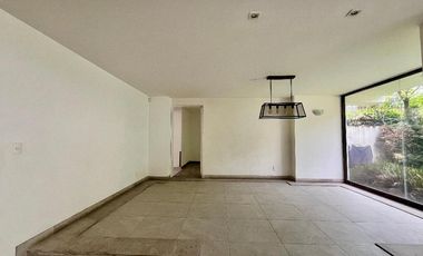 Casa en Renta - Privada en Parques de la Herradura