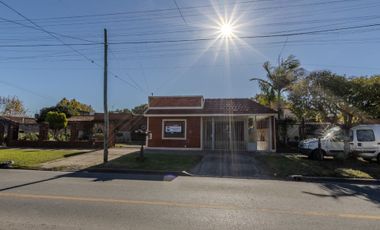 VENTA 5 AMB COCHERA QUINCHO PARQUE en R. CALZADA