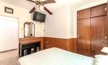 VENTA 5 AMB COCHERA QUINCHO PARQUE en R. CALZADA