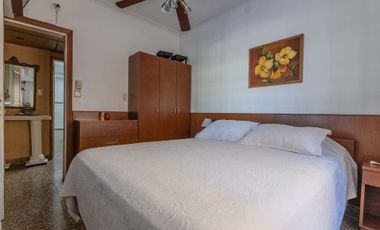 VENTA 5 AMB COCHERA QUINCHO PARQUE en R. CALZADA