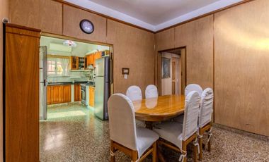 VENTA 5 AMB COCHERA QUINCHO PARQUE en R. CALZADA