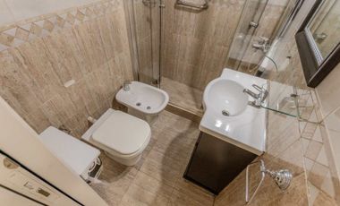 VENTA 5 AMB COCHERA QUINCHO PARQUE en R. CALZADA