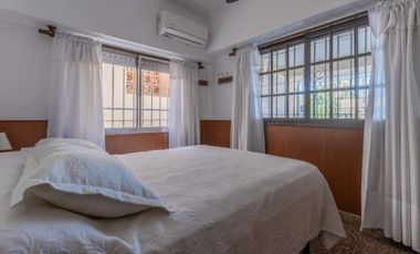 VENTA 5 AMB COCHERA QUINCHO PARQUE en R. CALZADA