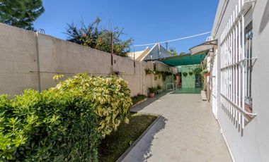 VENTA 5 AMB COCHERA QUINCHO PARQUE en R. CALZADA
