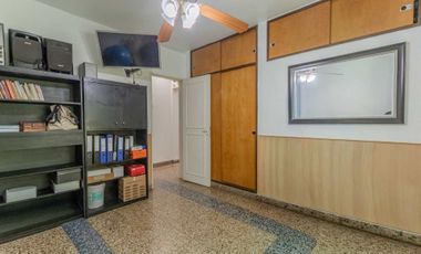 VENTA 5 AMB COCHERA QUINCHO PARQUE en R. CALZADA