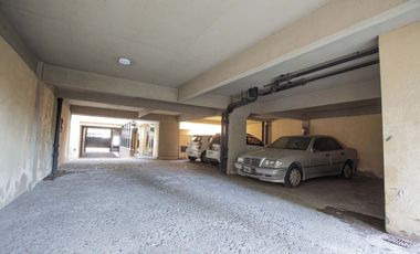 VENTA DE COCHERA EN PB EN EXCELENTE UBICACIÖN!!