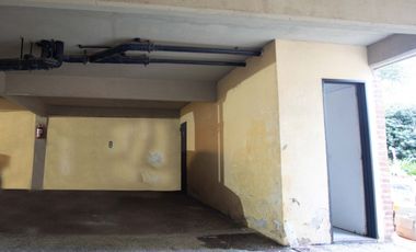 VENTA DE COCHERA EN PB EN EXCELENTE UBICACIÖN!!
