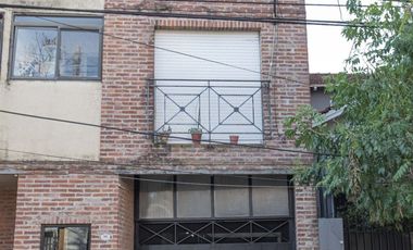 VENTA DE COCHERA EN PB EN EXCELENTE UBICACIÖN!!
