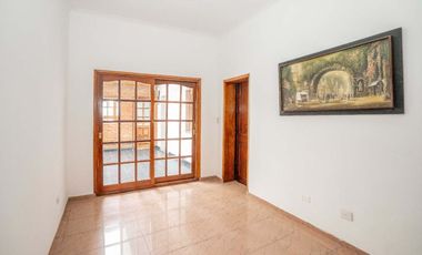 ALQUILER COMERCIAL PH PARQUE PARRILLA SIN EXPENSAS