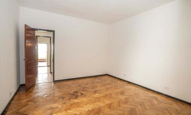 ALQUILER COMERCIAL PH PARQUE PARRILLA SIN EXPENSAS