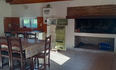 CASA QUINTA EN RUTA 6 AL NORTE