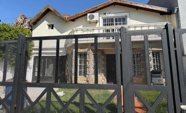 VENTA CASA 5 AMB DON TORCUATO APTO CREDITO PILETA