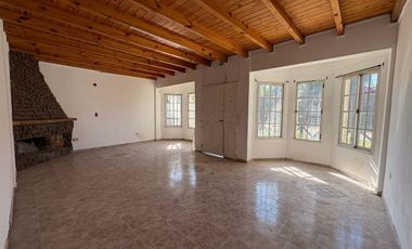 VENTA CASA 5 AMB DON TORCUATO APTO CREDITO PILETA