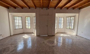 VENTA CASA 5 AMB DON TORCUATO APTO CREDITO PILETA