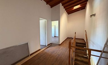 VENTA CASA 5 AMB DON TORCUATO APTO CREDITO PILETA
