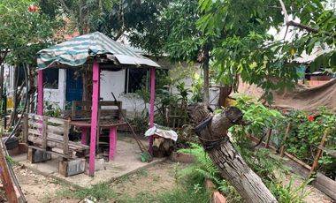 Casa en gra Lote Propio Hurlingham - 646 m2
