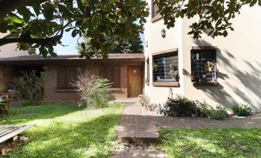 Venta casa Torcuato Lote 1.000 m2 Pileta Quincho