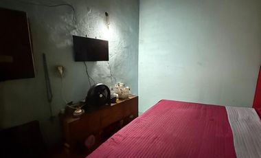 VENTA CASA 4 AMBIENTES; MORON, BUENOS AIRES