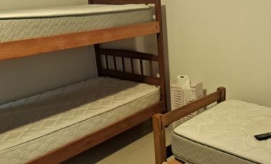 AMPLIA CASA EN ARRIENDO