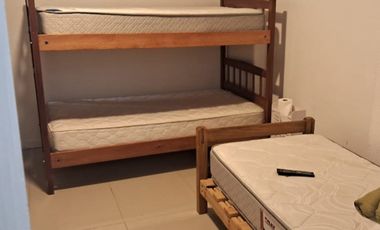 AMPLIA CASA EN ARRIENDO