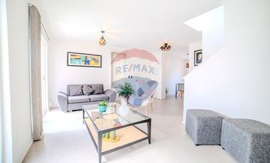 Casa 3D/3B con Quincho y Jardín en Condominio