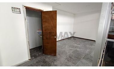Arriendo oficina 15 - terminada 18m2 con baño