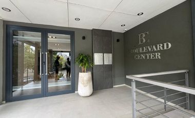 SE VENDE DEPTO DE 1 DORM CON COCHERA EN BV CENTER