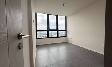 SE VENDE DEPTO DE 1 DORM CON COCHERA EN BV CENTER