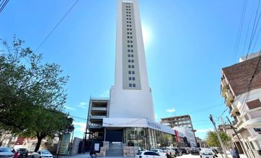 SE VENDE DEPTO DE 1 DORM CON COCHERA EN BV CENTER