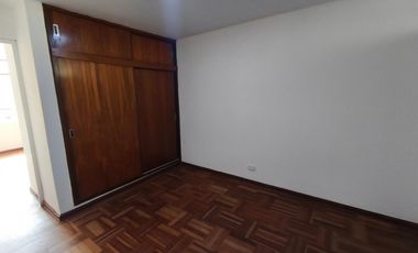 ¡Amplia Casa en Alquiler en Cercado de Lima!