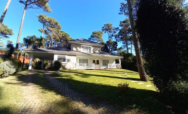 Cod 151 / Alquiler 2025. A TAN SOLO 150 mts del mar / Renovada!