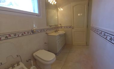 Cod 151 / Alquiler 2025. A TAN SOLO 150 mts del mar / Renovada!