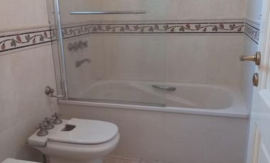 Cod 151 / Alquiler 2025. A TAN SOLO 150 mts del mar / Renovada!