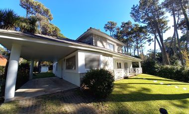 Cod 151 / Alquiler 2025. A TAN SOLO 150 mts del mar / Renovada!