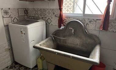 Venta casa 3 ambientes con cochera en Villa Dominico
