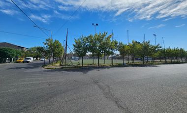 VENTA TERRENO DE 1500 M2 EN LEGUIZAMON Y LANIN