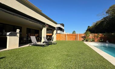 Casa en dos plantas de 5 ambientes en alquiler | San Matías | Escobar | Maschwitz